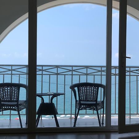 Apartment Magnolia Seaside Batumi Exterior foto